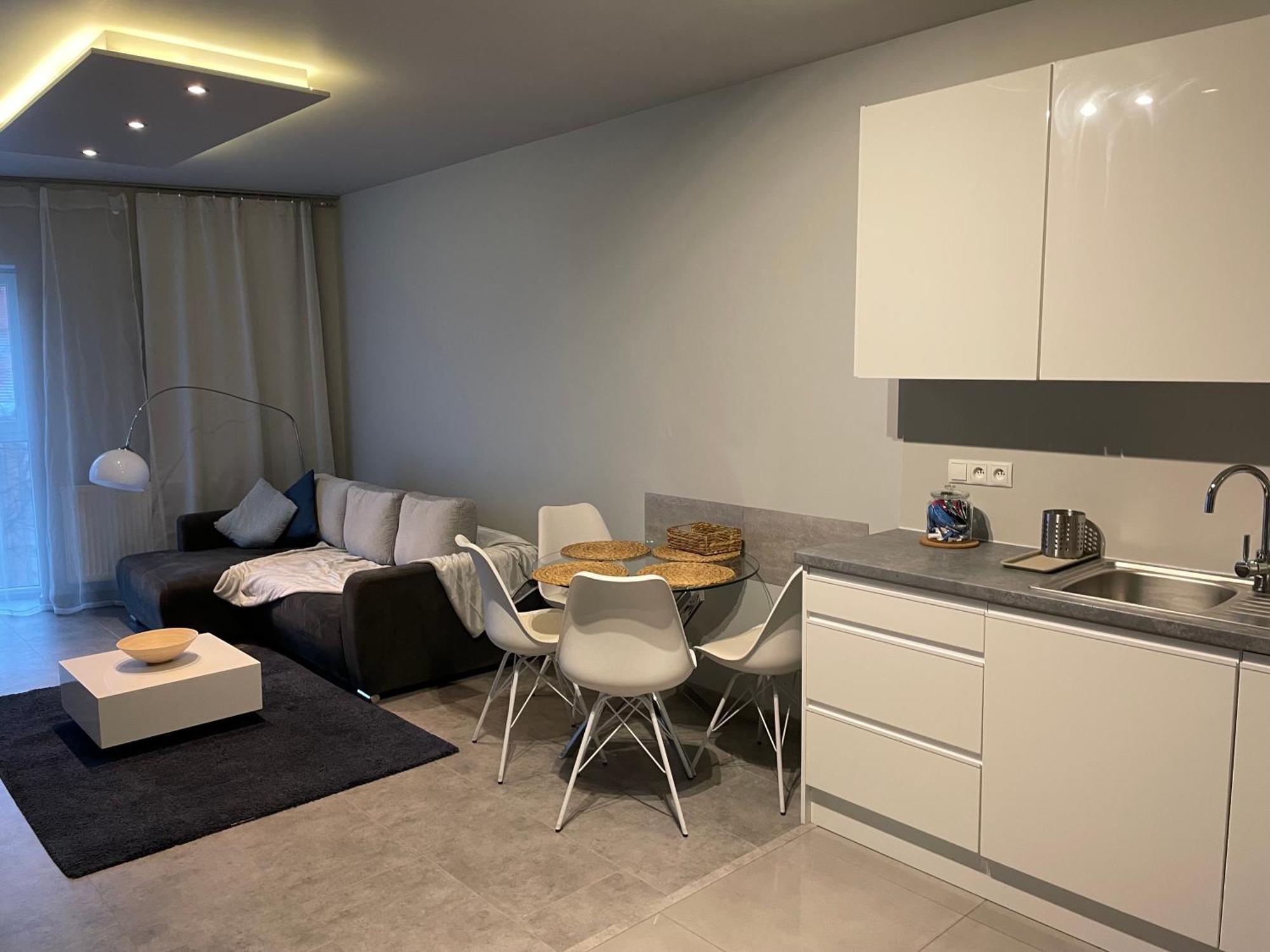 Wenecjanska Comfort Apartment, Free Parking, Self Check-In 24H Poznań Exterior foto
